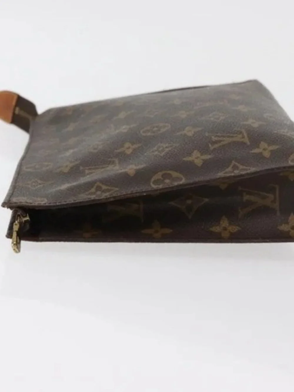 LOUIS VUITTON Monogram Poche Toilette 26 Pouch